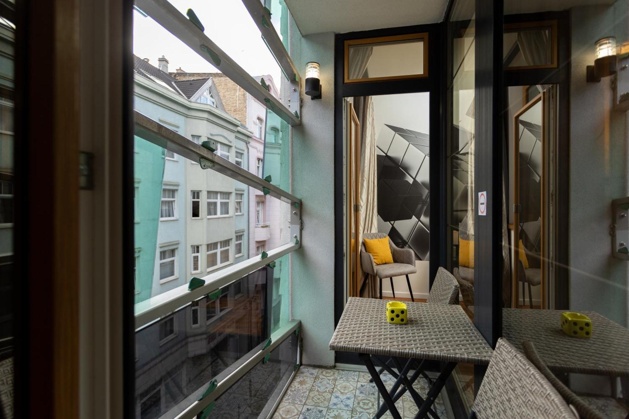 Downtown Cube Apartment Boedapest Buitenkant foto